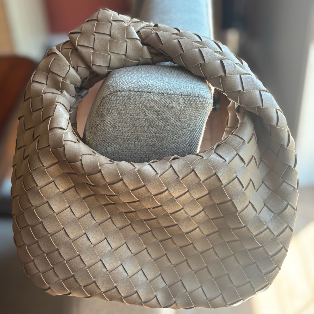 Urban Expressions Elegant Tan Woven Handbag